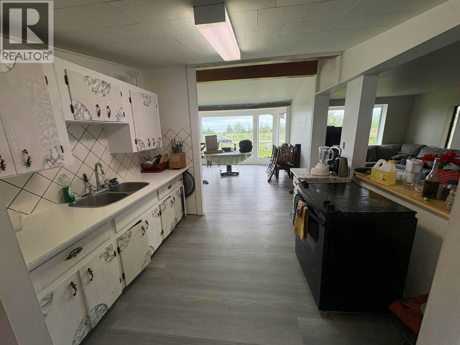474 Copper Bay Road, Daajing Giids, BC, V0T 1T0 - 9