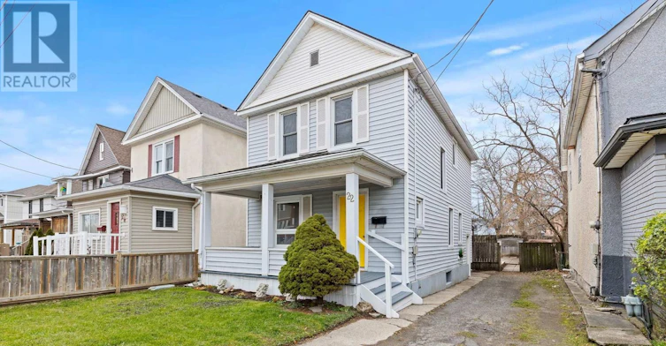 22 Denistoun Street, Welland, ON, L3C 1T9 - 2