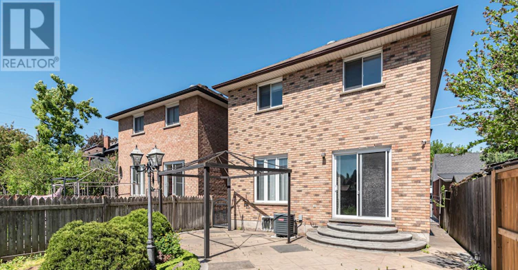 206 Bay Street N, Hamilton, ON, L8R 2P9 - 26