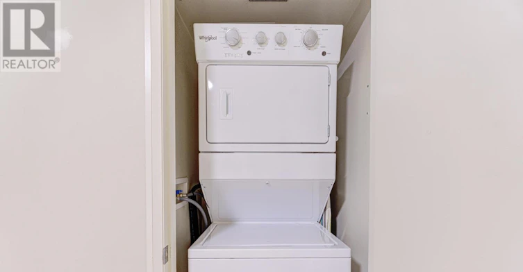 TH10-15 Valhalla Inn Road, Toronto, ON, M9B 0B3 - 32