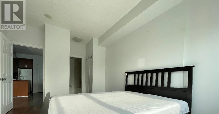 1709-220 Burnhamthorpe Road, Mississauga, ON, L5B 4N4 - 3