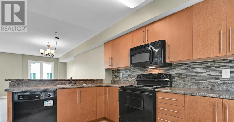 774 Sanibel Private, Ottawa, ON, K2H 0A8 - 12