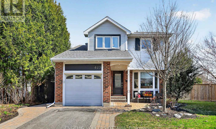 425 Tanager Bay