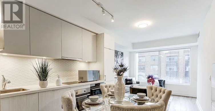 223-158 Front Street E, Toronto, ON, M5A 0K9 - 3