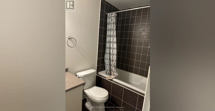 5241 Major Mackenzie Drive E, Markham, ON, L6C 0N3 - 10