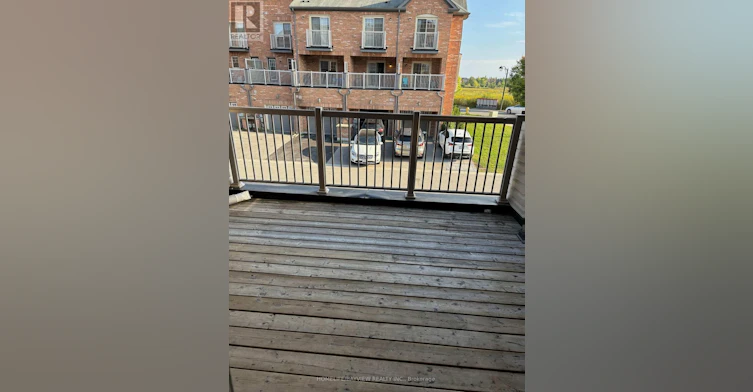 5241 Major Mackenzie Drive E, Markham, ON, L6C 0N3 - 17