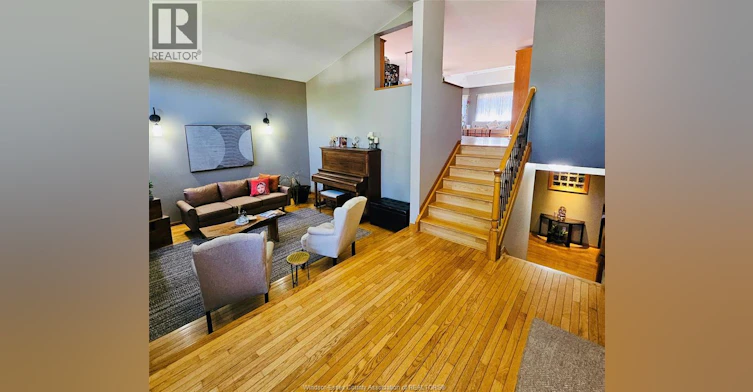 3918 Northway Avenue, Windsor, ON, N9G 2P9 - 9