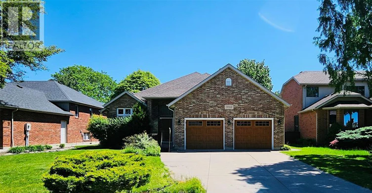 3918 Northway Avenue, Windsor, ON, N9G 2P9