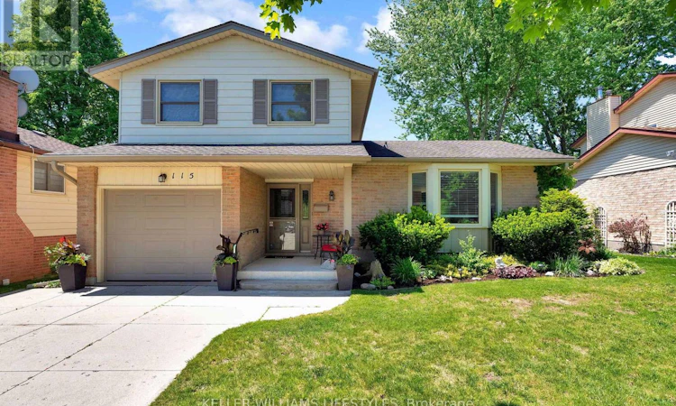 115 Acorn Crescent