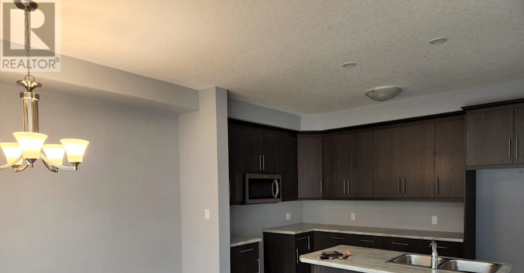 2012 Evans Boulevard, London, ON, N6M 0J7 - 5
