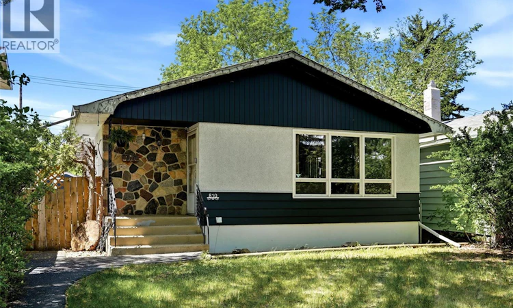 810 Princess Street