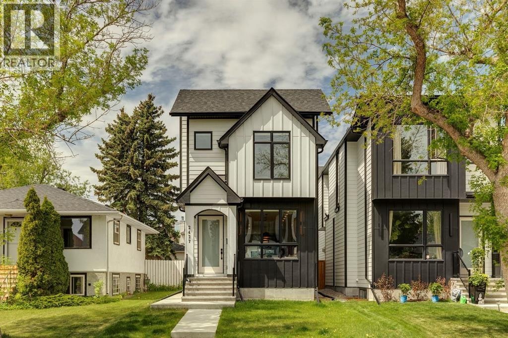 2427 27 Street SW, Calgary, AB, T3E 2G2
