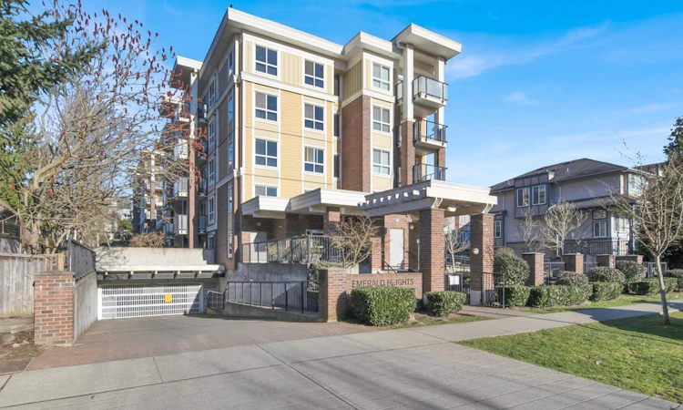 201-13883 Laurel Drive