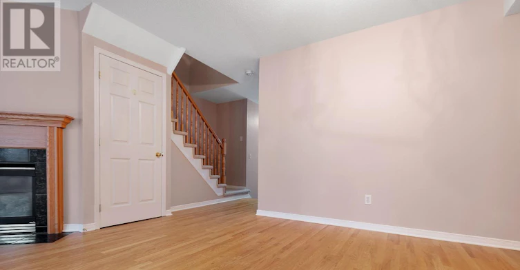 7-211 Station Boulevard, Ottawa, ON, K1G 6P2 - 6