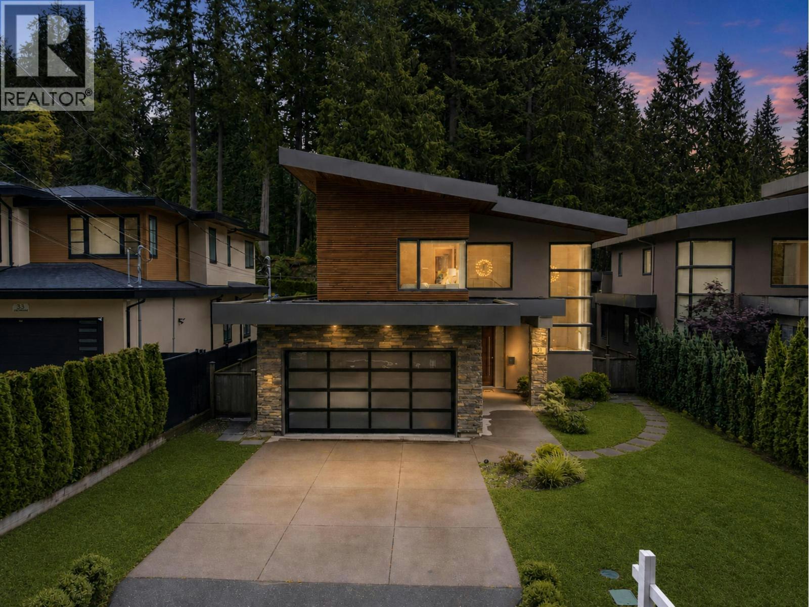 31 Glenmore Drive, West Vancouver, BC, V7S 1A5