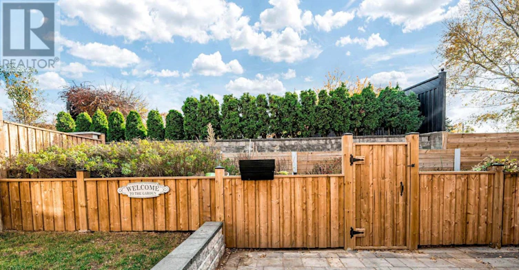 26 Dellbrook Crescent, Toronto, ON, M9L 1E2 - 43