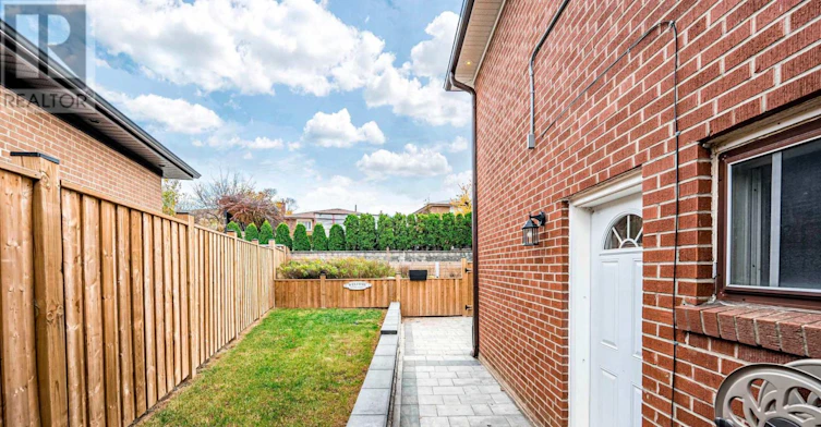 26 Dellbrook Crescent, Toronto, ON, M9L 1E2 - 42
