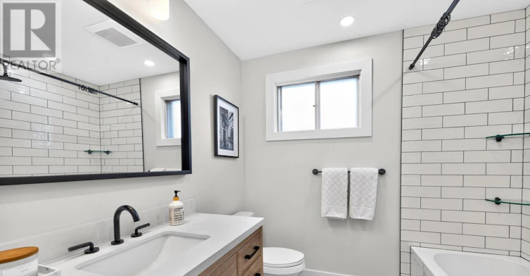 26 Dellbrook Crescent, Toronto, ON, M9L 1E2 - 20