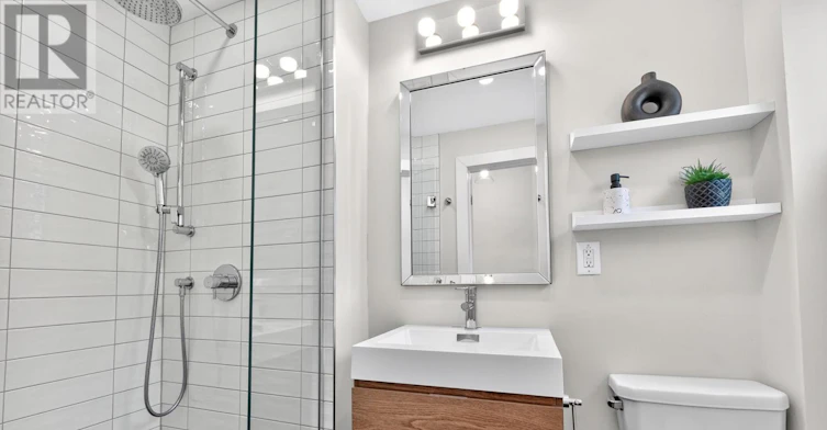 26 Dellbrook Crescent, Toronto, ON, M9L 1E2 - 32
