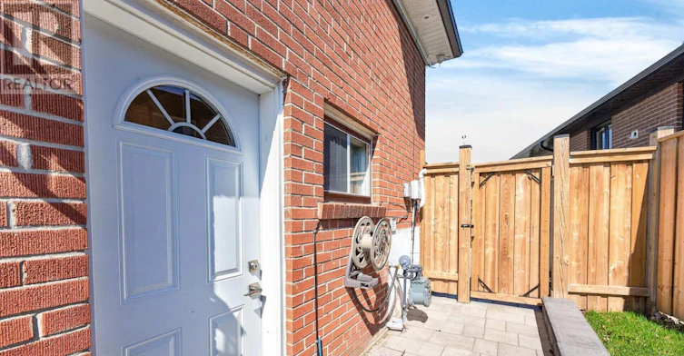 26 Dellbrook Crescent, Toronto, ON, M9L 1E2 - 35
