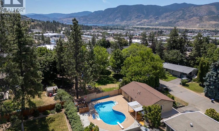 186 Dunant Crescent