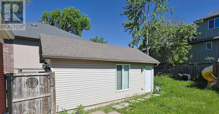 1218 Hamilton Road, London, ON, N5W 1A9 - 34