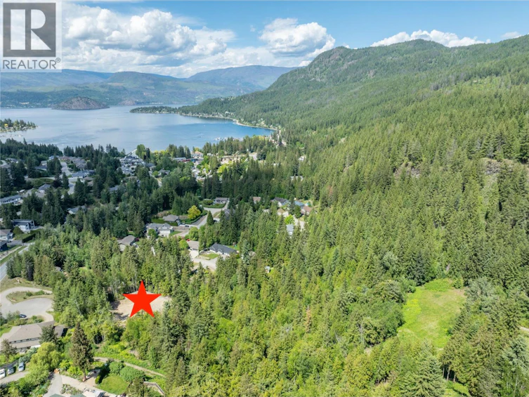 2744 Lake Mount Place, Blind Bay, BC, V0E 1H1