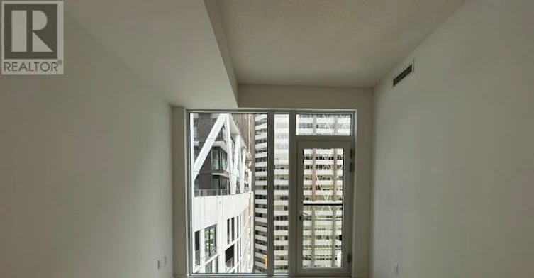 1218-121 St Patrick Street, Toronto, ON, M5T 3C1 - 2