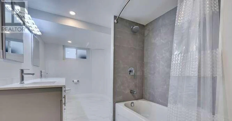 43 Firwood (Lower Crescent, Toronto, ON, M9B 2V9 - 15