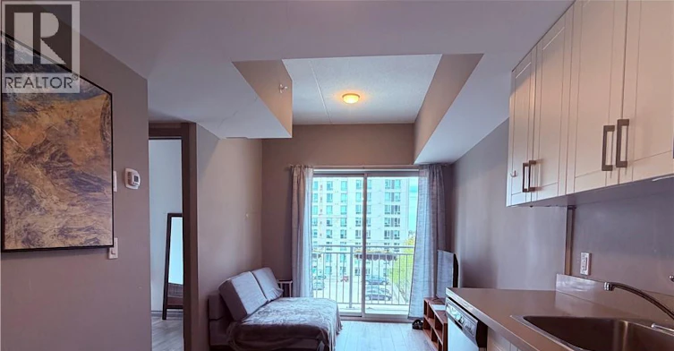 606-321 Spruce Street, Waterloo, ON, N2L 3M6 - 7