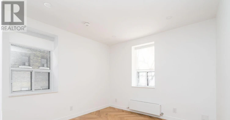 102-110 Wellesley Street E, Toronto, ON, M4Y 1J1 - 10