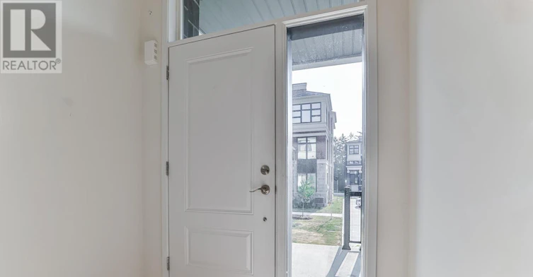 31 Wuhan Lane, Markham, ON, L6E 0V4 - 3