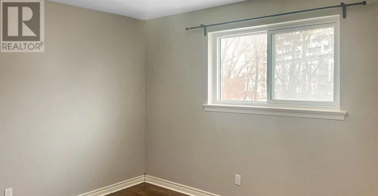 MAIN-15 Grove Park Crescent, Toronto, ON, M2J 2C7 - 7