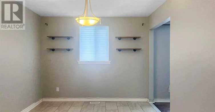 MAIN-15 Grove Park Crescent, Toronto, ON, M2J 2C7 - 6