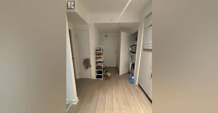 8 Wellesley St Unit 1502 Street, Toronto, ON, M4Y 0J5 - 10