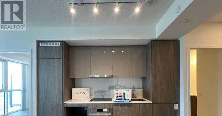 2606-28 Interchange Way, Vaughan, ON, L4K 0P8 - 3