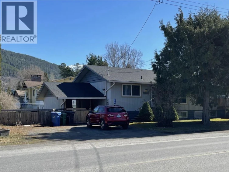 3710-3712 Eby Street, Terrace, BC, V8G 2Z6