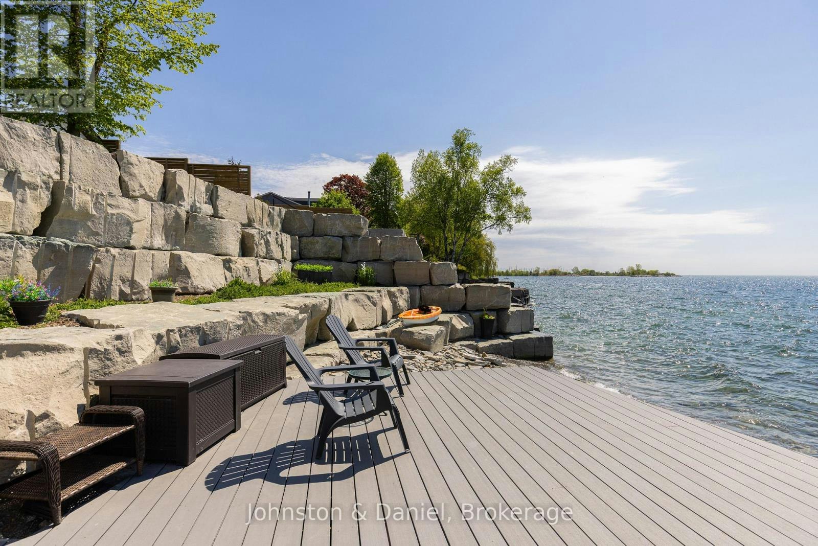 99 Lake Promenade, Toronto, ON, M8W 1A2