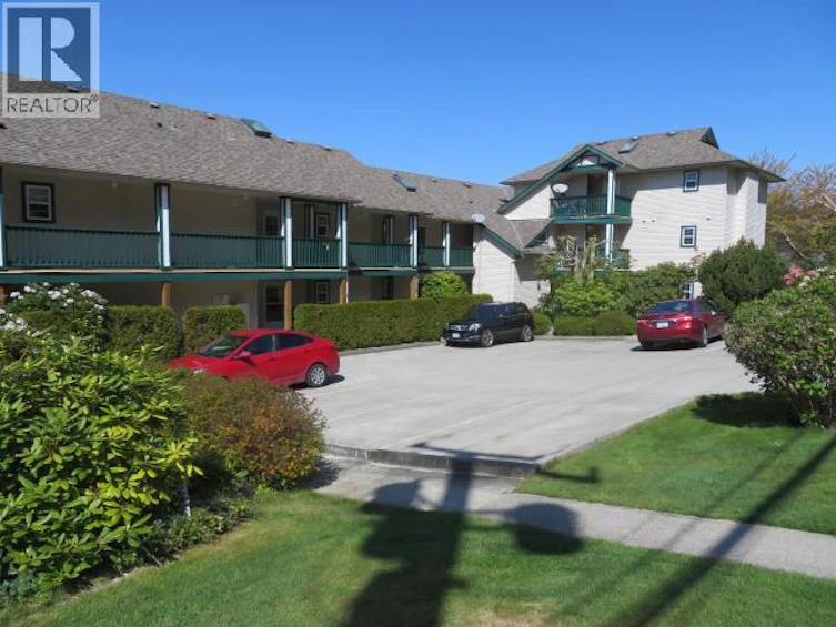 301-5701 Willow Avenue, Powell River, BC, V8A 5S6