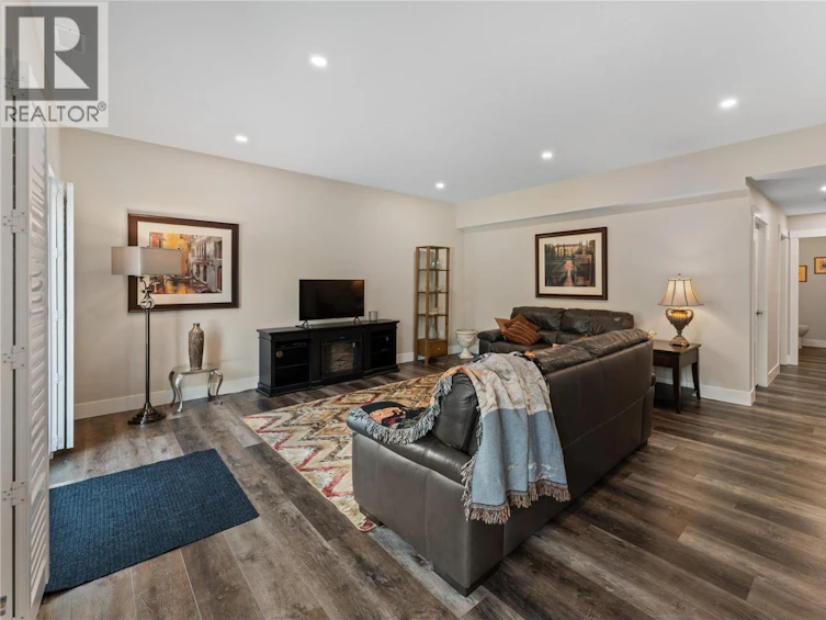 12-3820 NE 20th Street, Salmon Arm, BC, V1E 0G7 - 28