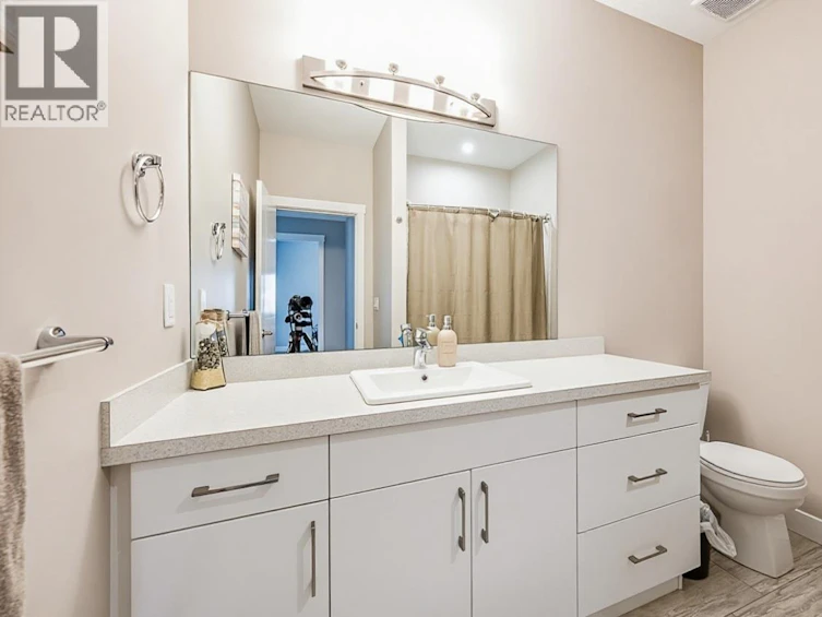 1535 Emerald Drive, Kamloops, BC, V2C 0C1 - 25