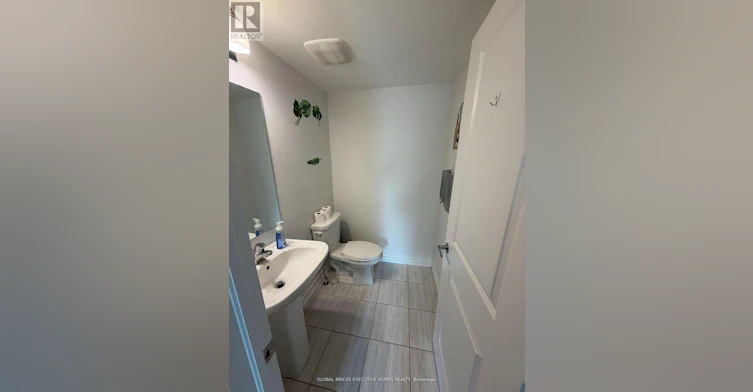 130-2500 Hillrise Court, Oshawa, ON, L1L 0M6 - 12
