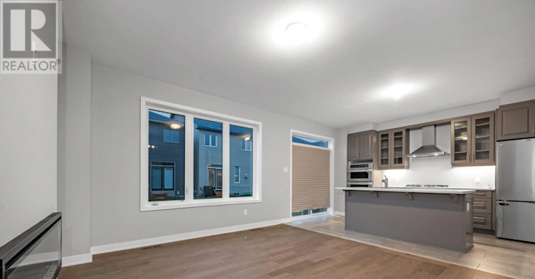 308 Crossway Terrace, Ottawa, ON, K2S 2Y8 - 2