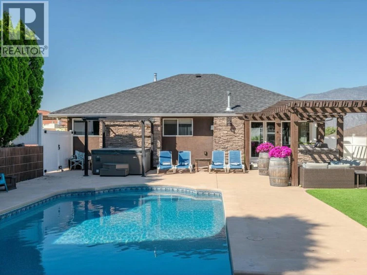 12104 Golf Course Drive, Osoyoos, BC, V0H 1V4
