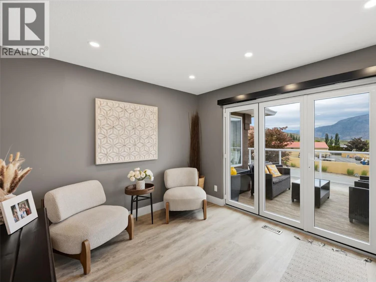 12104 Golf Course Drive, Osoyoos, BC, V0H 1V4 - 11