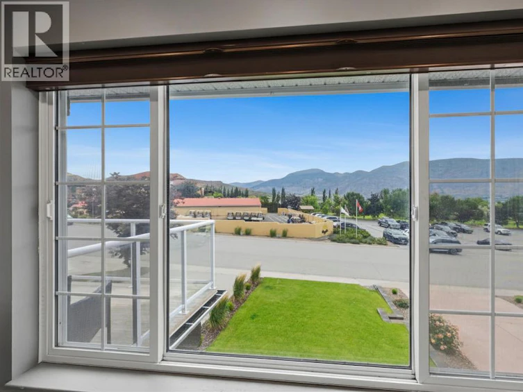 12104 Golf Course Drive, Osoyoos, BC, V0H 1V4 - 3