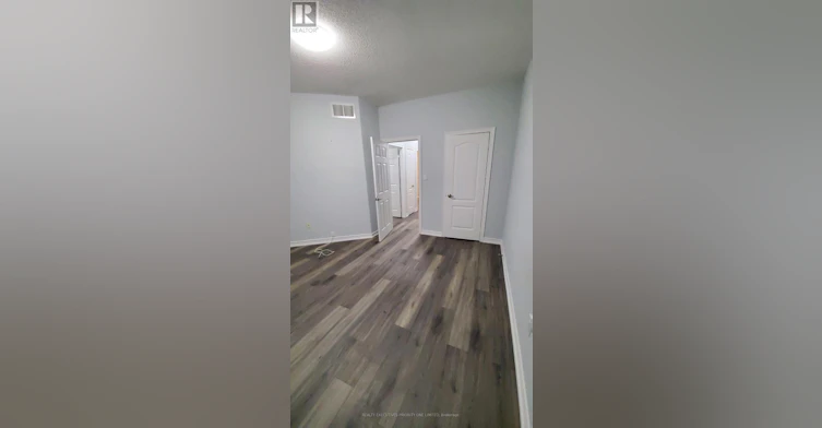 UPPER FLOOR-18 Ed Quigg Way, Vaughan, ON, L4H 2S2 - 12