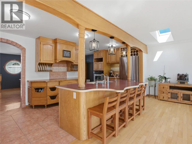 392 Teal Road, Kamloops, BC, V2H 1S5 - 40
