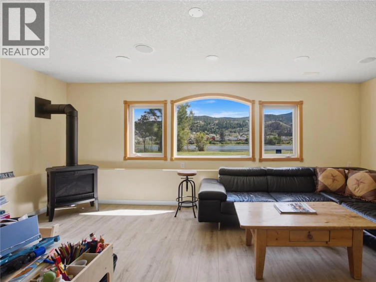 392 Teal Road, Kamloops, BC, V2H 1S5 - 62