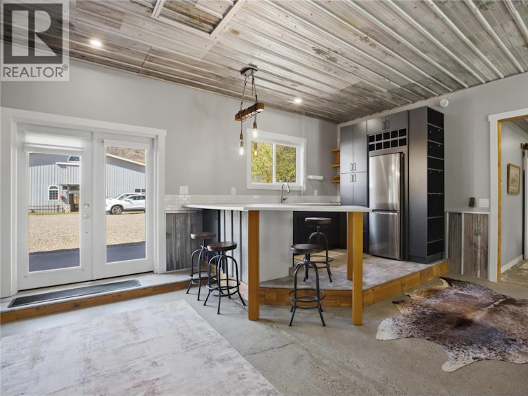 392 Teal Road, Kamloops, BC, V2H 1S5 - 55